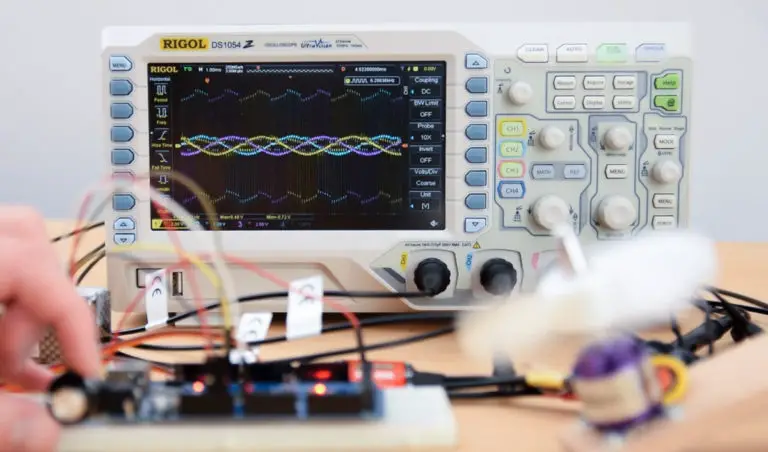 Best Entry Level Oscilloscopes for Beginners and Hobbyists 2019