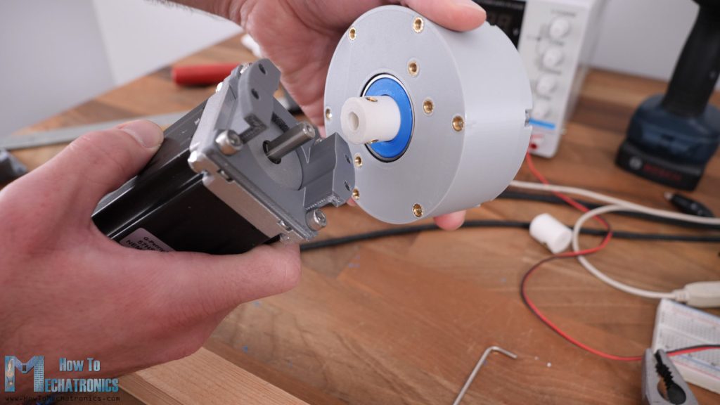 Attaching a NEMA23 stepper motor to the cycloidal drive