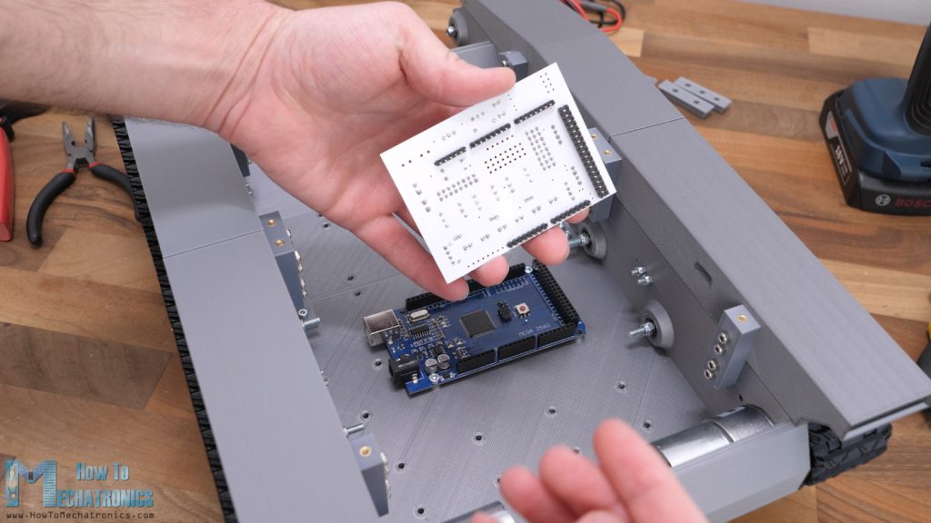 Arduino compatible 3D Printed Tank - ATmega 2560 microcontroller based board