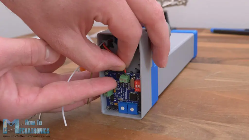 Connecting the DC motor to the custom servo controller
