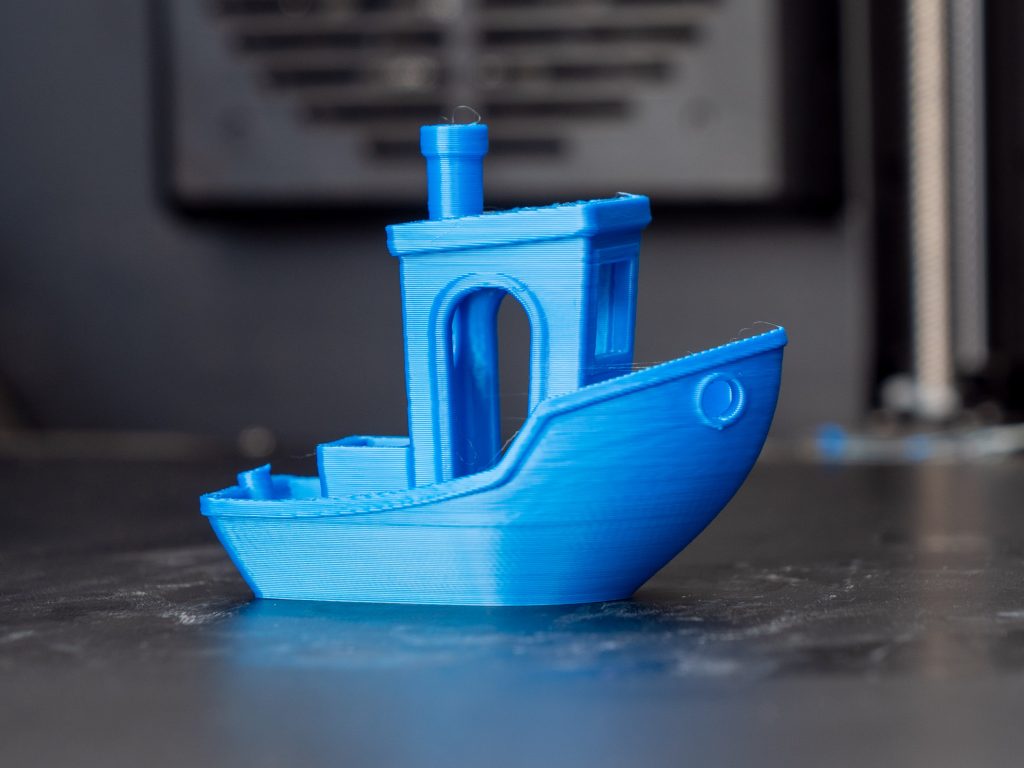 35 minutes 3D Benchy on Creality K1 Max at normal printing speed of 300 mm per second - Incredible quality print