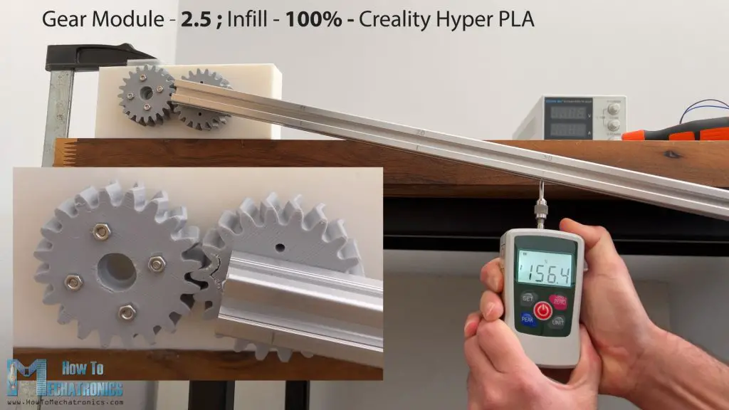 PLA 3D Printed gears strenght test with force meter