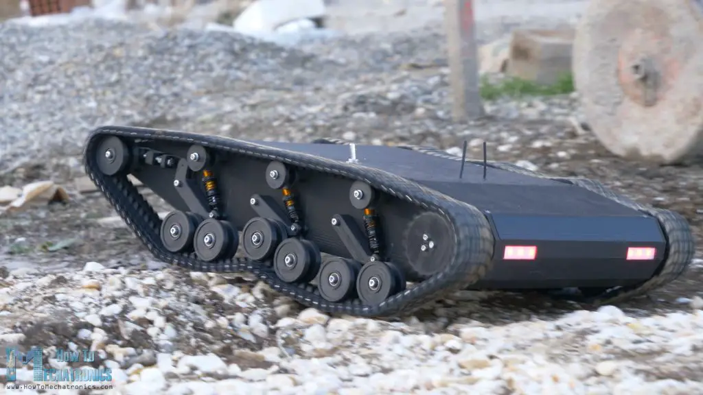 Fully 3D Printed Tank with RC shock absorbers suspension